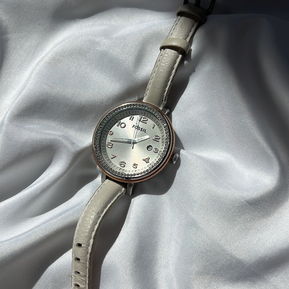 Fossil genuine leather watch